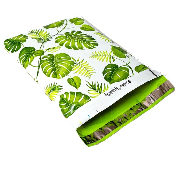 25 10X13 Leaves Poly Mailers PRICE IS FIRM WEEKEND SALE - Picture 7 of 9